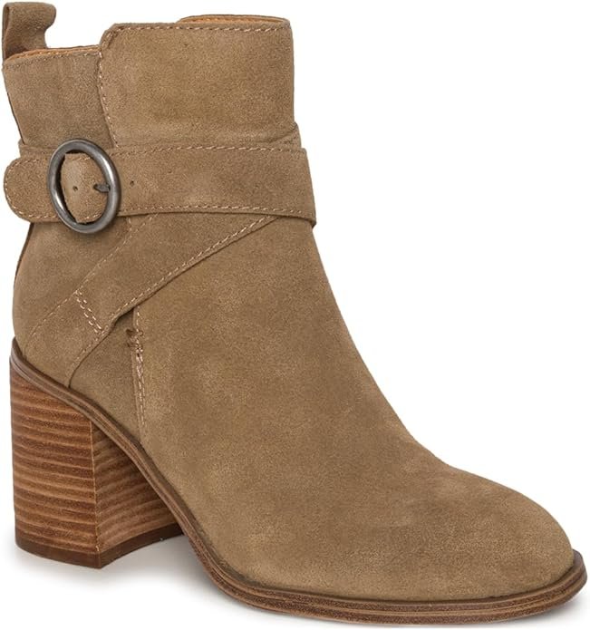 Perla Flat in Tan